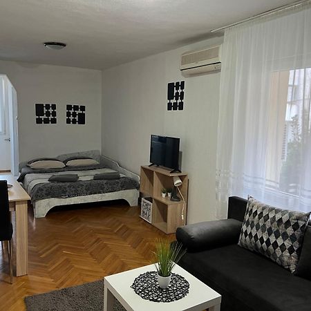 Студио Рози Апартамент Sandanski Extérieur photo