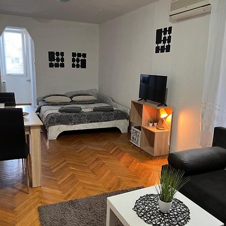 Студио Рози Апартамент Sandanski Extérieur photo